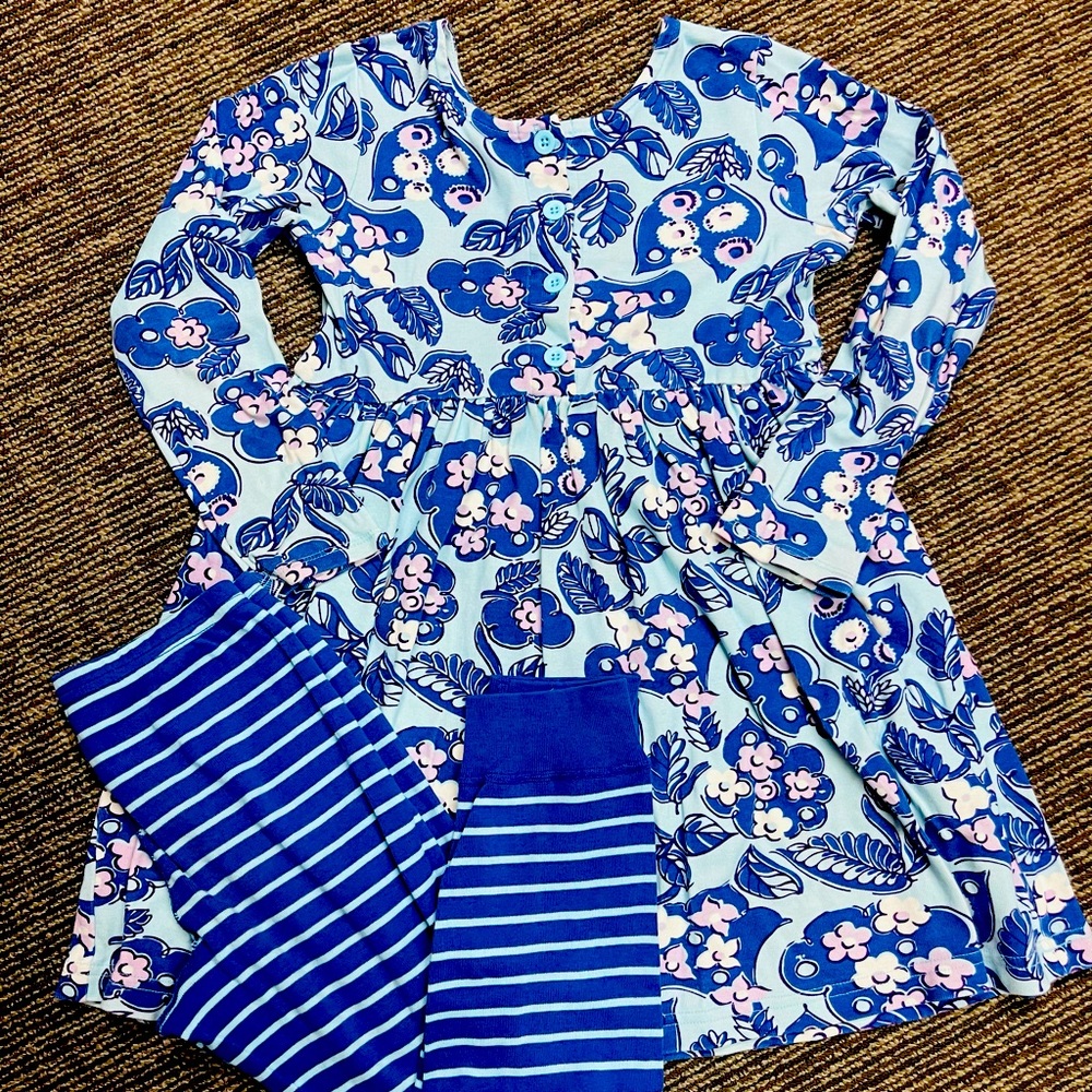 Hanna Andersson blue knit flower print dress w/ striped pants size 120 (6-7)